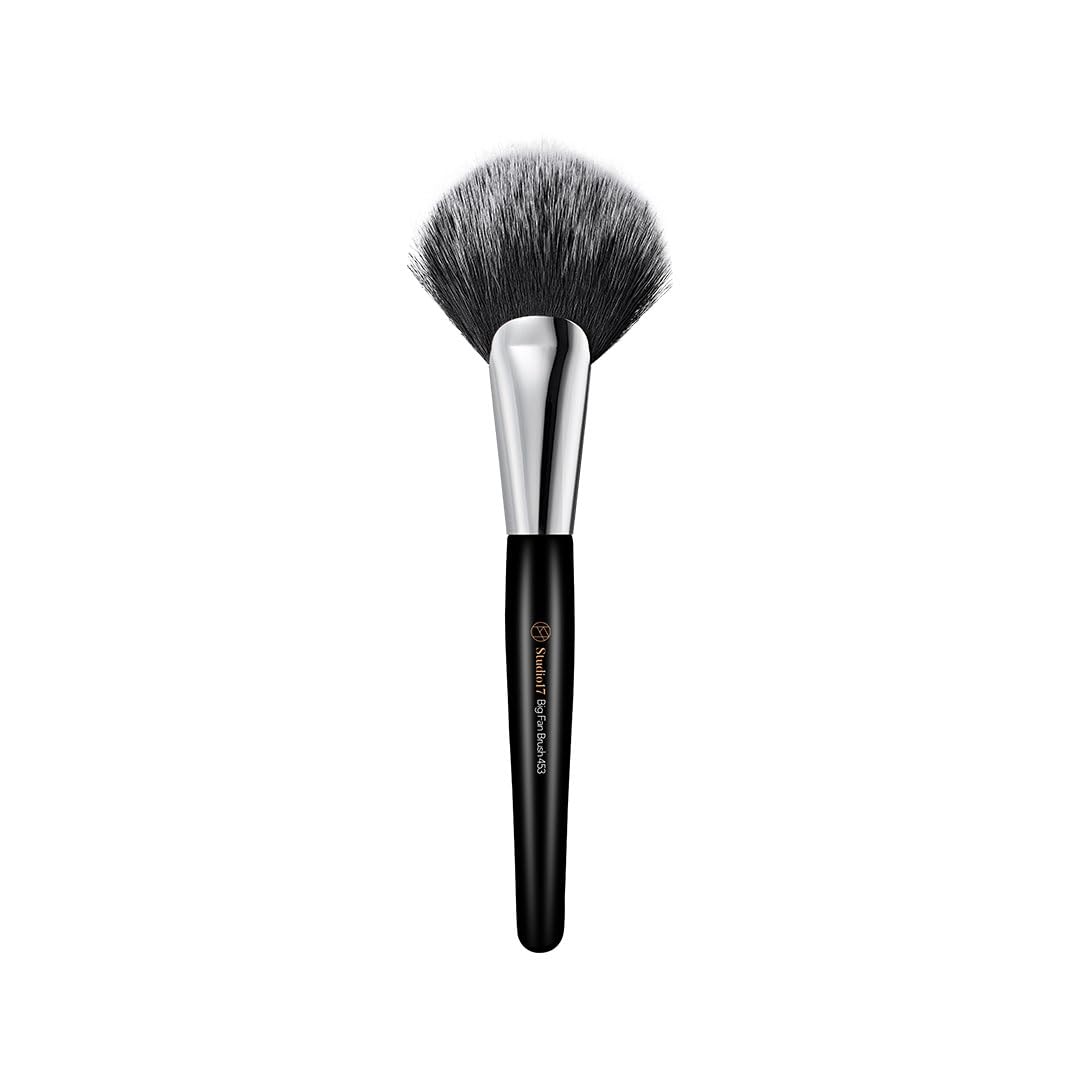 STUDIO 17 Big Fan Brush 453