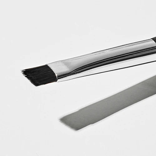 STUDIO 17 Eyebrow Brush 352