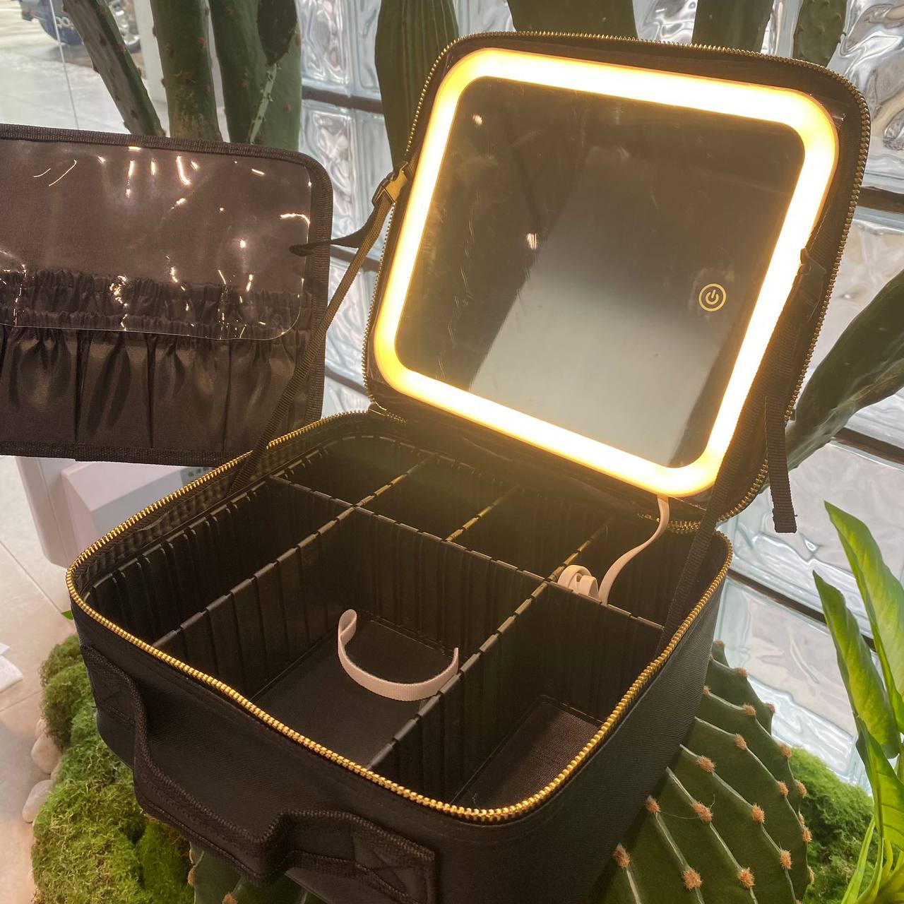 Niceland Makeup Bag Storage with LED Light (5 Colors)
