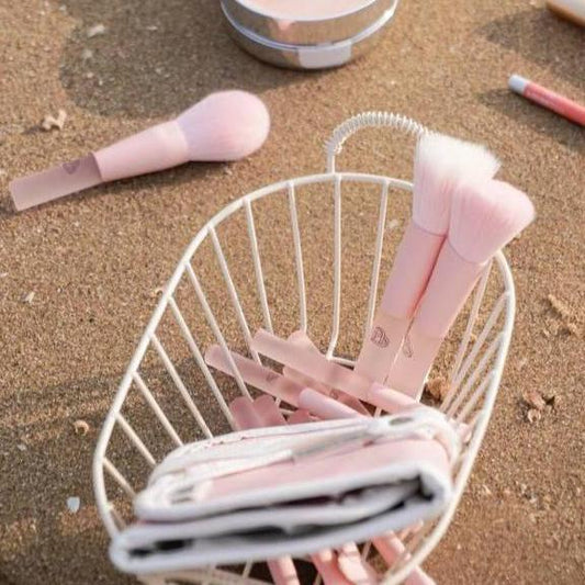 BLJ Mini Make Up Brush With Mini Bag Set