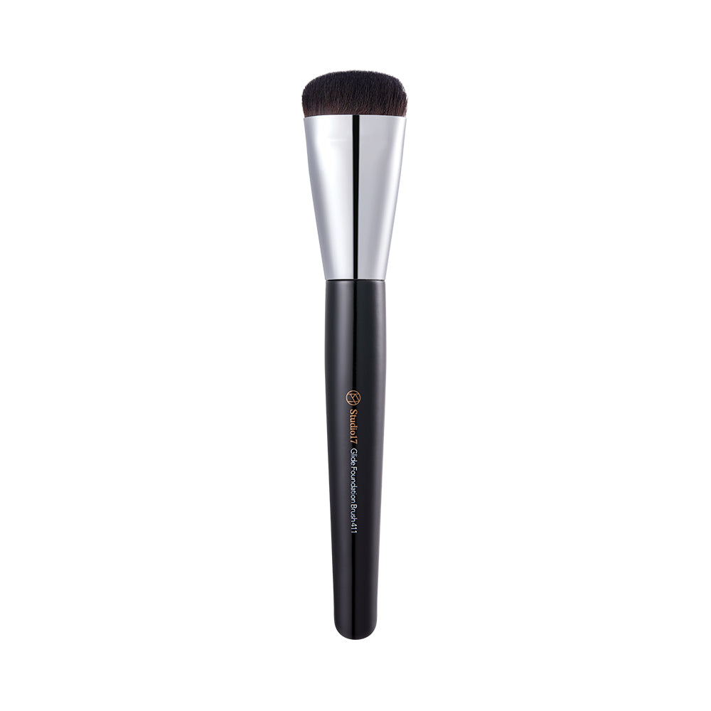 STUDIO 17 Glide Foundation Brush 411