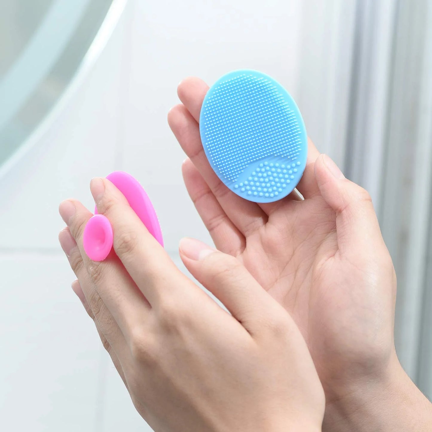 YeehoO Baby 3in1 Colors Mini Silicone Shampoo Brush