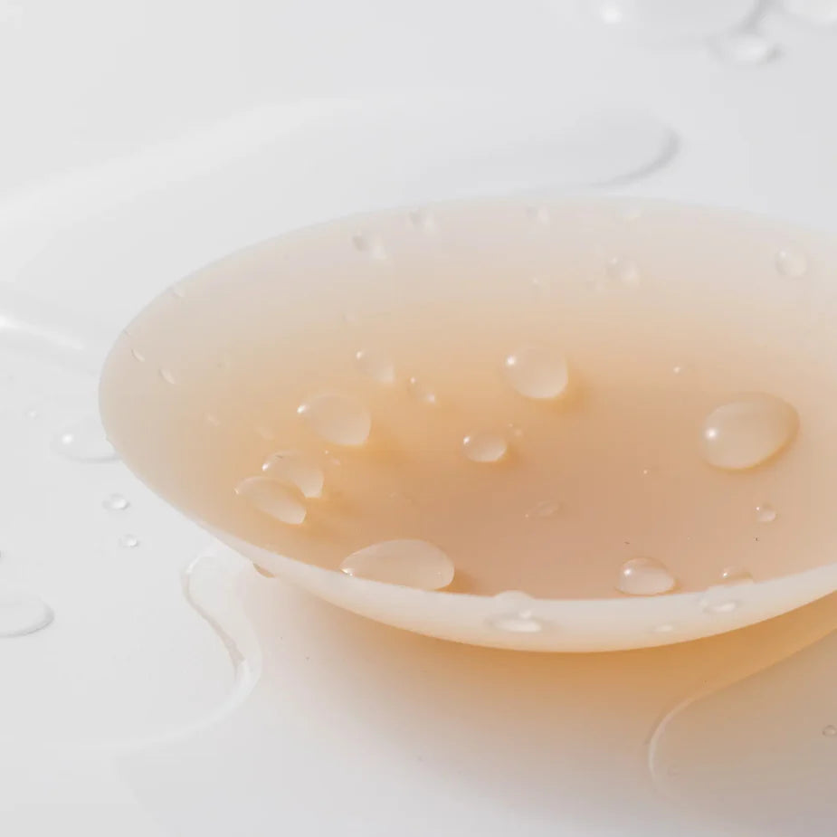 VCN Seamless Nipple Cover Concealer + Hard Case