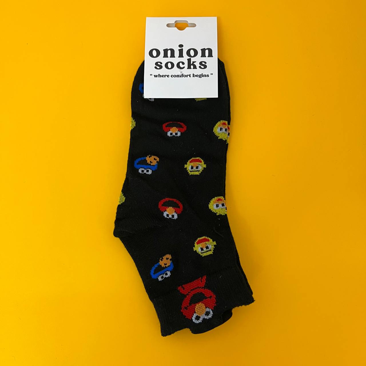Design M - Sesame Street Head Socks