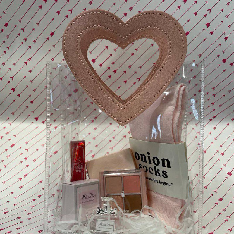 GIFT BOX - Pink Heart Clear PVC Bag