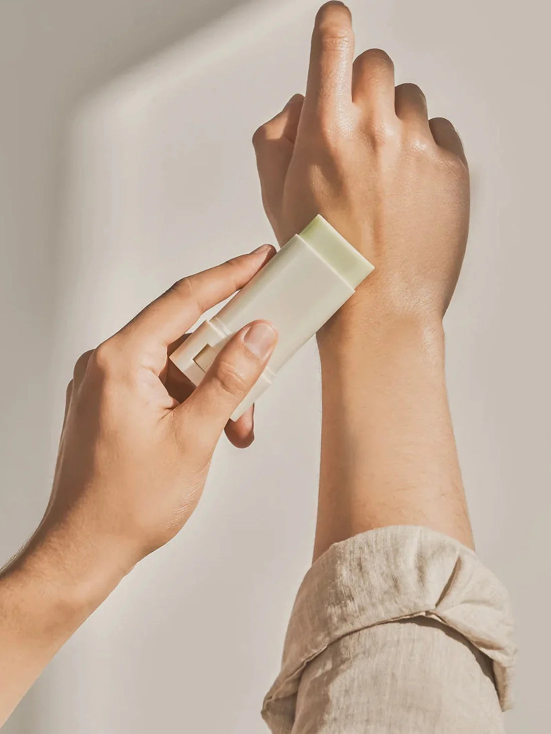 BEAUTY OF JOSEON Matte Sun Stick: Mugwort + Camelia