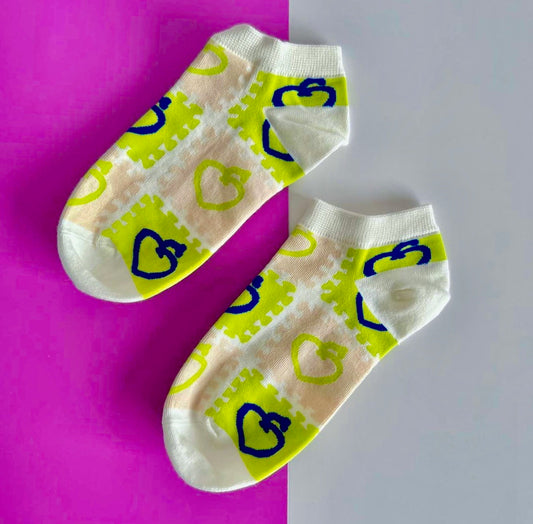 Design S - Apple Love Socks