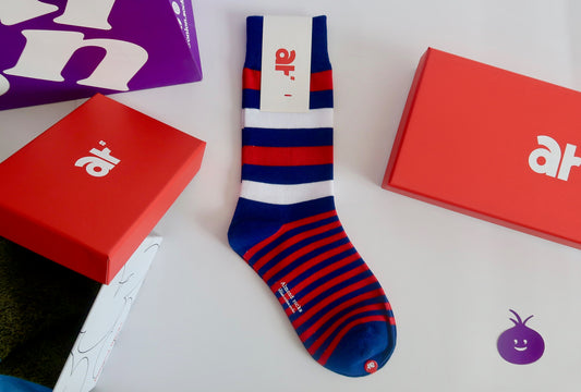 Almond Rocks Blue - Red Stripe Socks