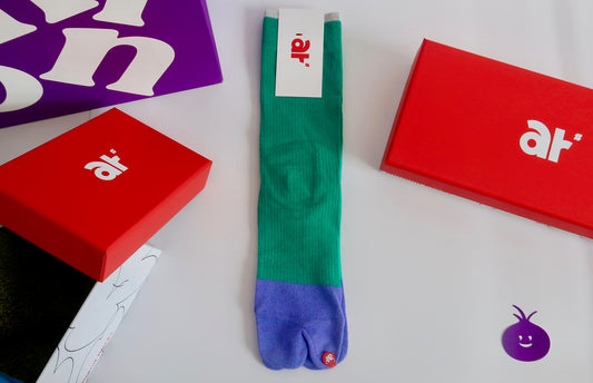 Almond Rocks Funky Toe-On Socks