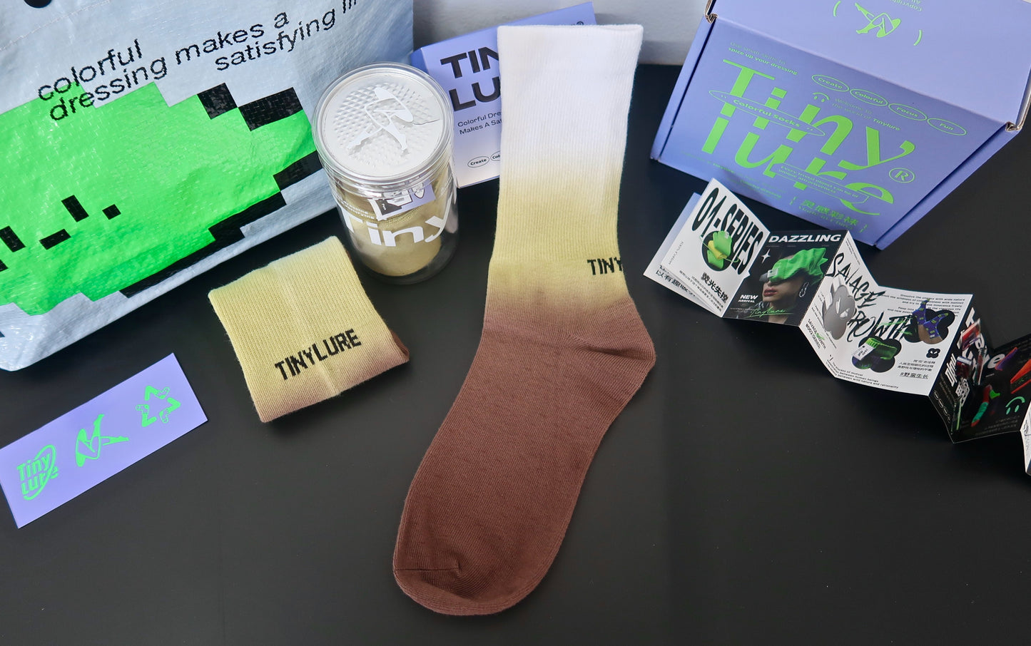 Tiny Lure Brown Ombre Socks