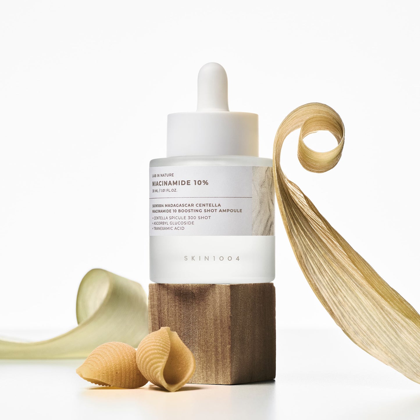 SKIN1004 Madagascar Centella Niacinamide 10 Boosting Shot Ampoule 30ml