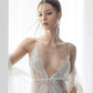 VCN Seamless Nipple Cover Concealer + Hard Case