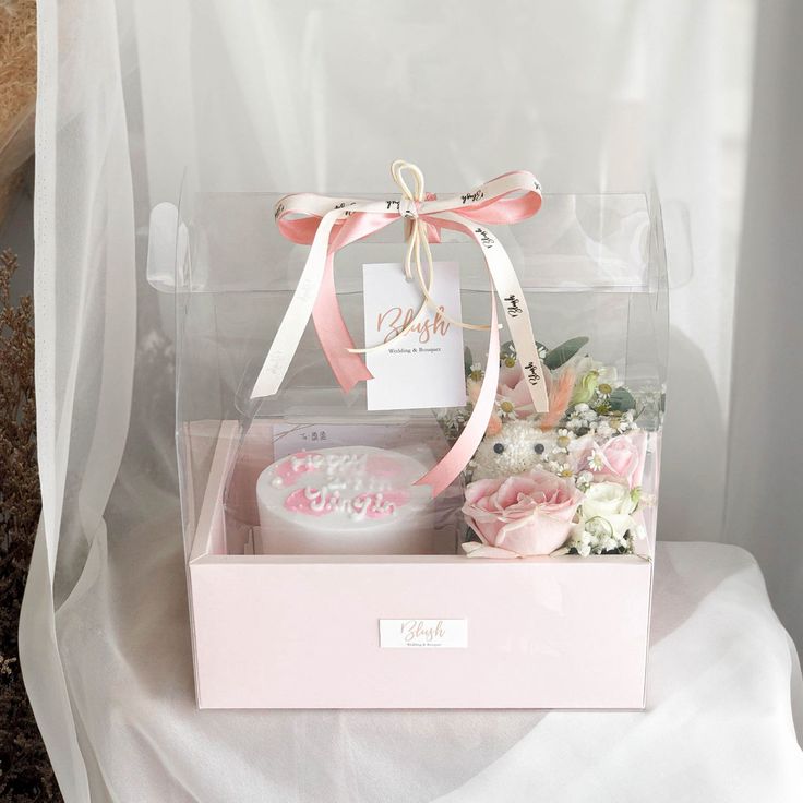 GIFT BOX - Handheld Flower/Cake Plastic Gift
