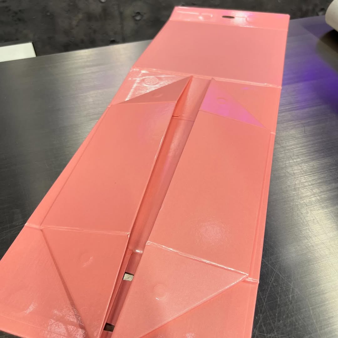 GIFT BOX - Foldable Medium with Ribbon