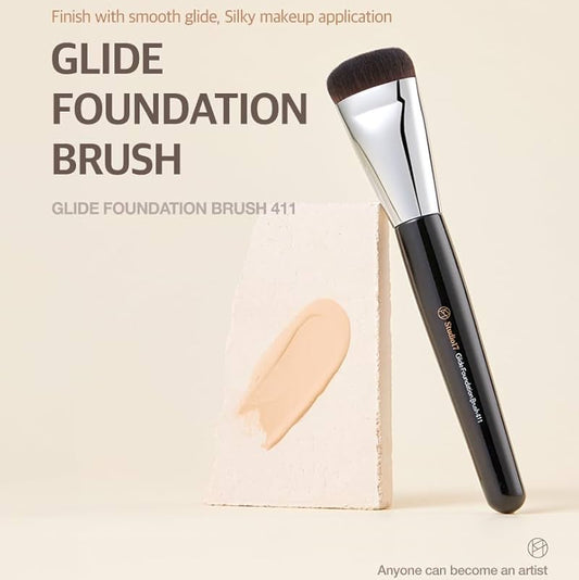 STUDIO 17 Glide Foundation Brush 411