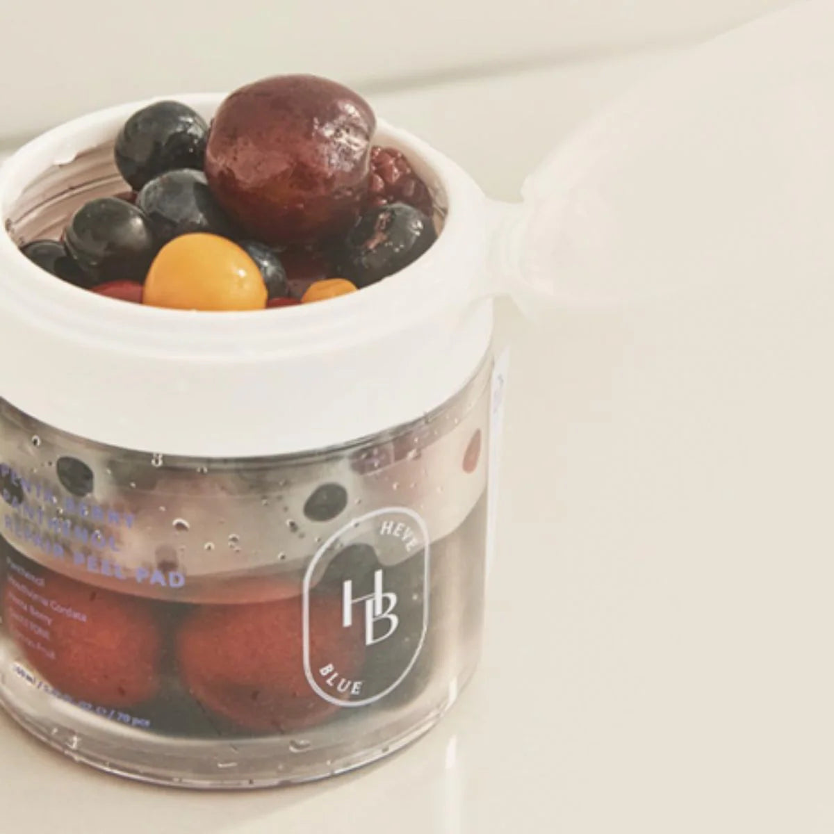 HEVEBLUE Penta Berry Panthenol Repair Peel Pad 70EA