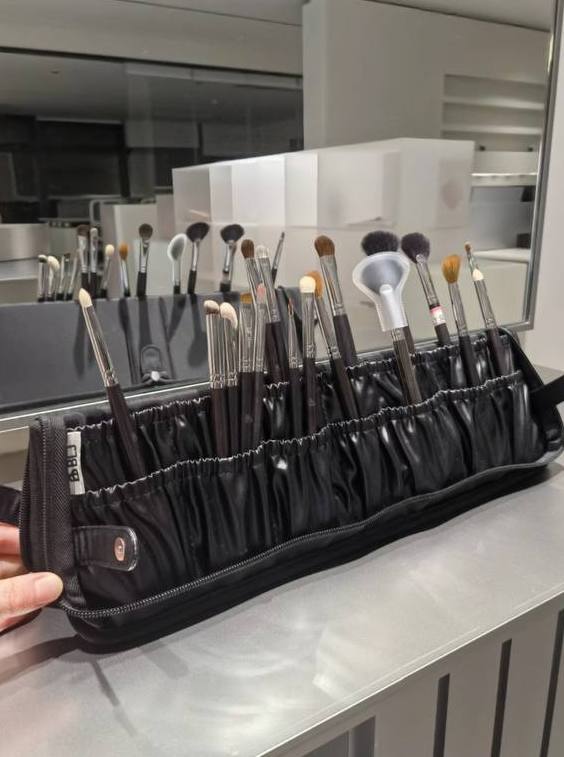 BLJ Makeup Brush Organizer Bag