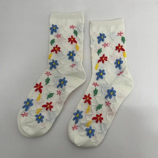 Ladies White Floral Socks