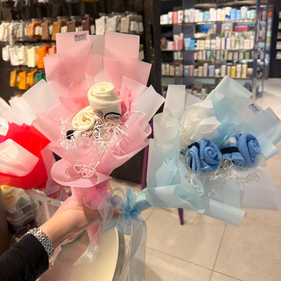 Pink & Blue minisockbouquet