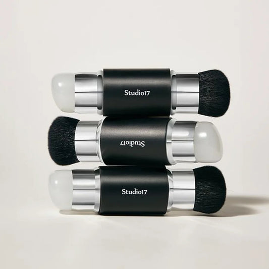 STUDIO17 Dual Silicone Blush Brush