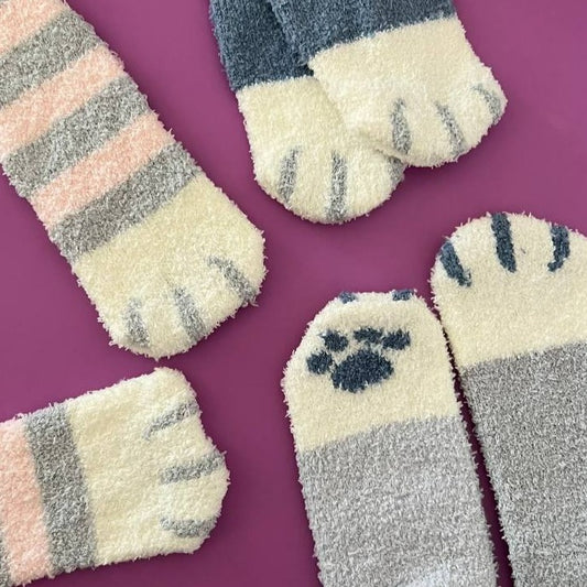Fuzzy Cat Paw Fleece Socks