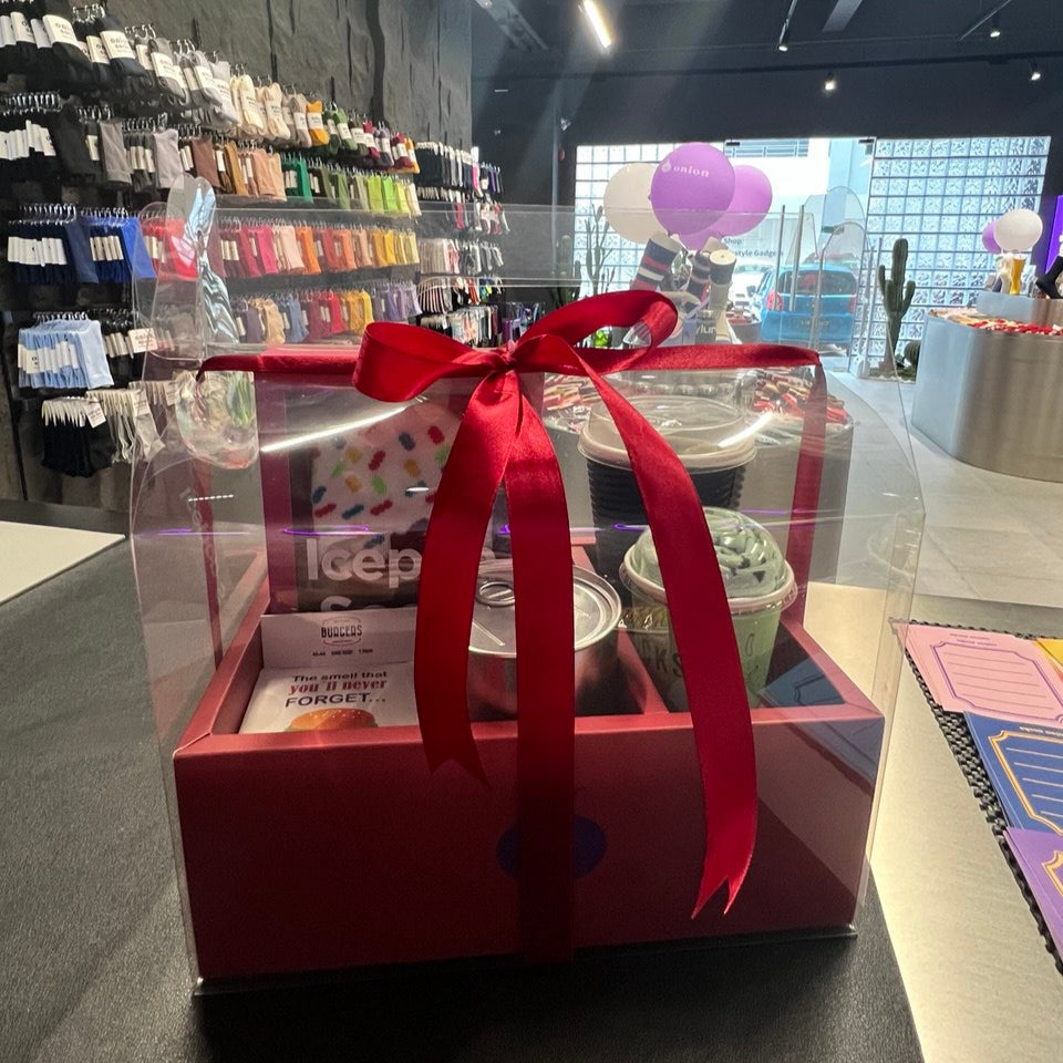 GIFT BOX - Handheld Flower/Cake Plastic Gift