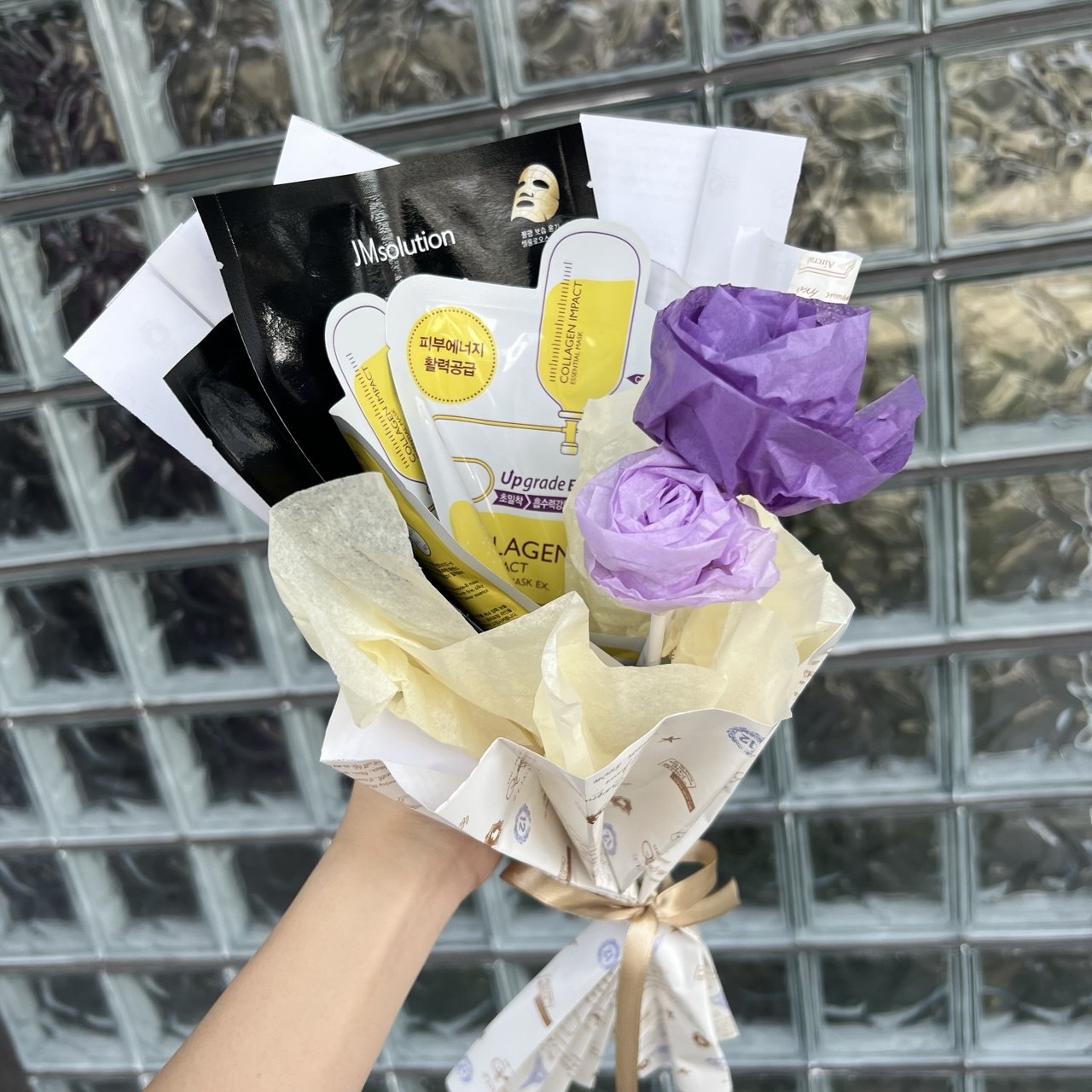 Sheet Mask Bouquet