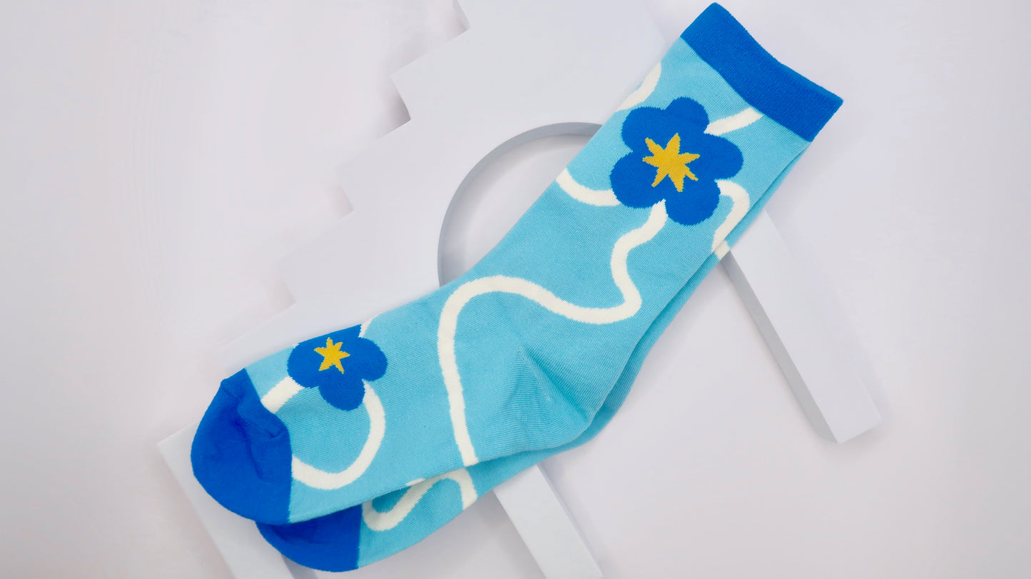 Blue Floral Adult Socks