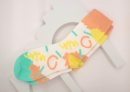 Peachy Wiggle Adult Socks