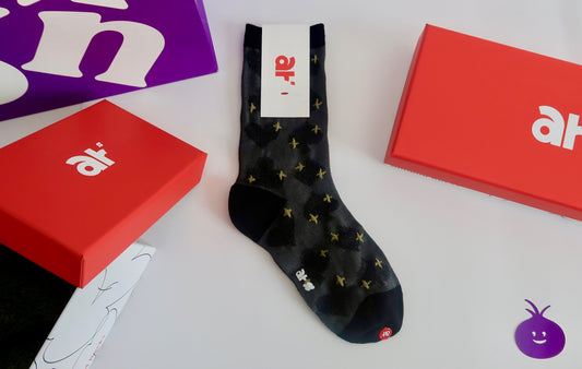 Almond Rocks Black Poker Socks