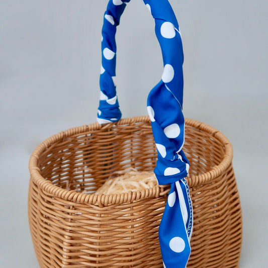 GIFT BOX - Blue Ribbon Basket